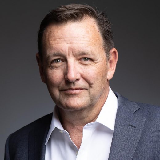 Headshot_Andrew - AW7